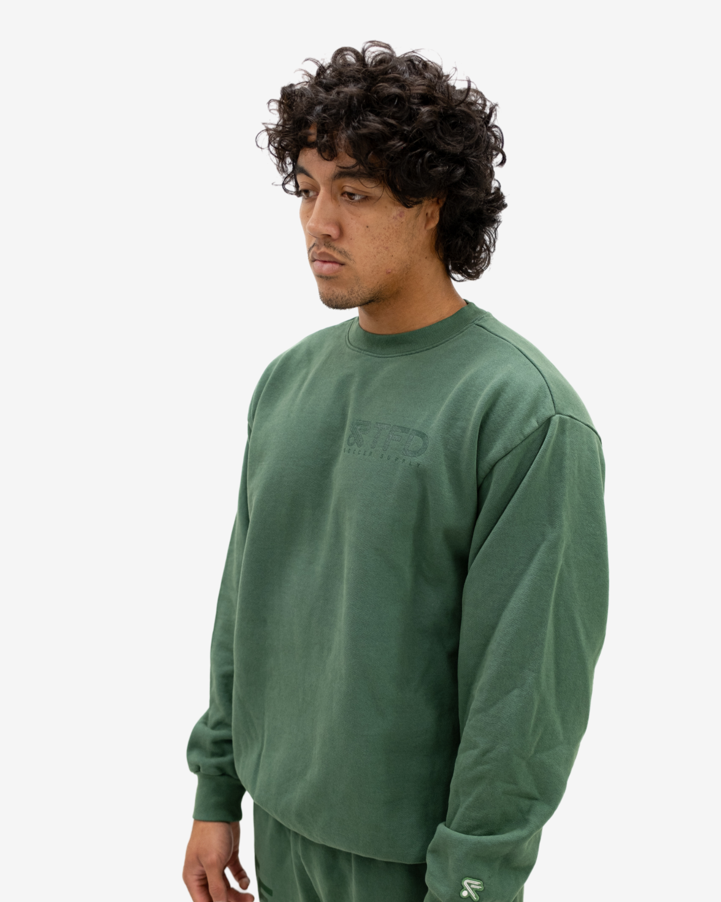 Essential Crew Sweatshirt - Image 4
